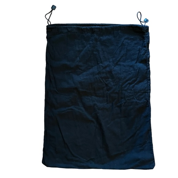 Tumi Black Velvet Duster Bag - Picture 5 of 6